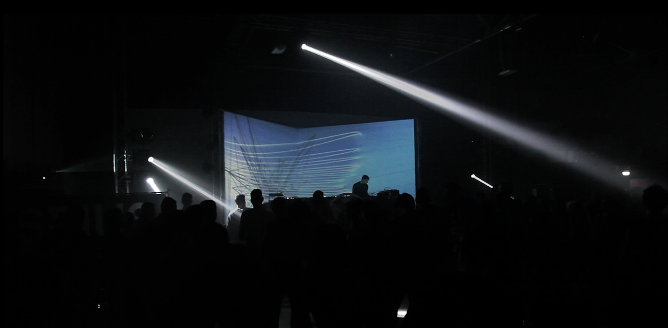 Raum #3 Florian Meindl Live – Audiovisual Scenography | LF Collectif